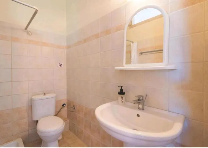 Aleka 1 * 圣乔治斯